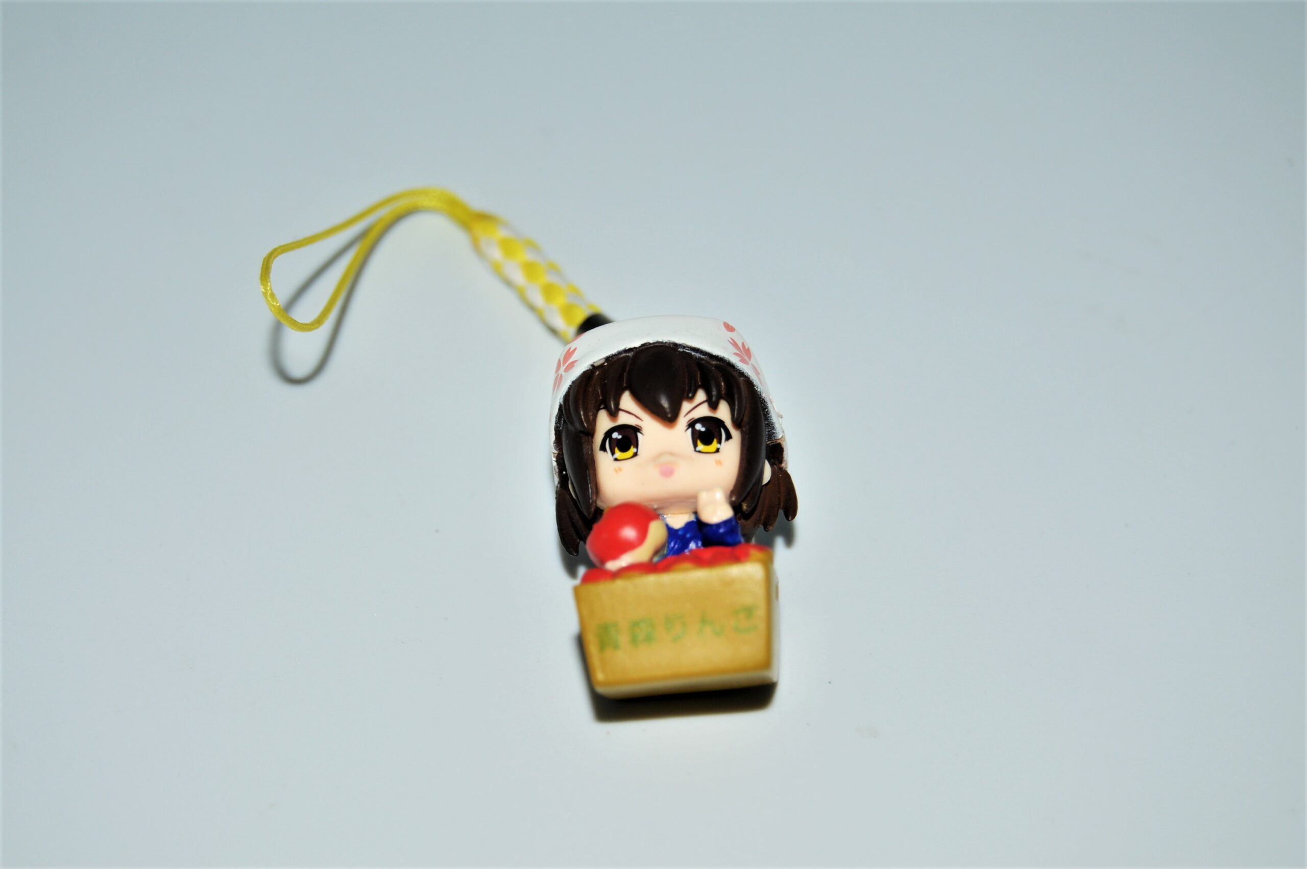 The Melancholy of Haruhi Suzumiya - Haruhi Suzumiya jako sprzedawczyni jabłek